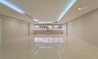 Imagem: CURITIBA - Loja/Salão - Centro