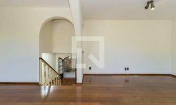 Imagem 7: Casa à Venda - Jardim Samambaia, 4 Quartos, 190 m2