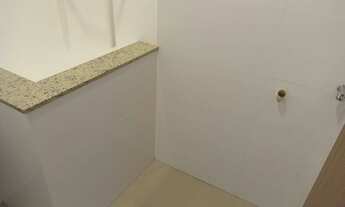 Imagem 3: K.S) vende se imóvel no Praça da Árvore, próximo a estação