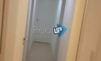 Imagem 3: RIO DE JANEIRO - Apartamento Padrão - Tijuca Tijuca