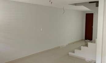 Imagem 4: Casa triplex para venda possui 150 metros quadrados com 4 quartos em - Eusébio - Ceará