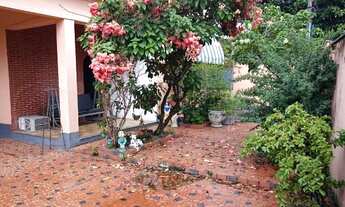 Imagem 4: D06-Zé Garoto,São Gonçalo-Casa 3 qts c/1ste, 2 salas, gar, anexo, quintal, terreno 560m²