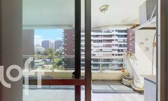 Imagem 2: Apartamento de Quarto e Sala com 1 Vaga na Barra