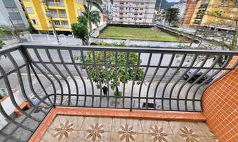 Imagem 2: Lindo apto, sacada de frente, reformado, excelente localização!