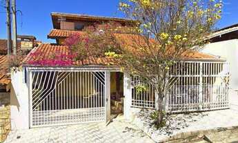 Imagem: Casa com 3 dormitórios à venda, 249 m²