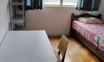 Imagem: Quarto com banheiro na Graça para moças