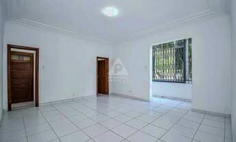 Imagem: Apartamento reformado amplo, claro e arejado