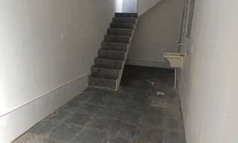 Imagem 3: Casa de condomínio térrea com 02 quartos e próxima da Praça do Valqueire e do principal co