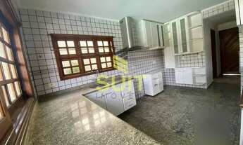 Imagem 6: Residencial 6 - Casa com 520m², 3 Dorm (3 Suites), 4 Vagas, Sauna, Churrasqueira e Piscina