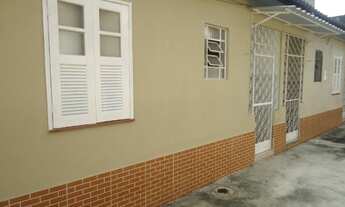 Imagem 2: Aluga-se uma Ótima Casa de Vila com 01 Quarto em Realengo