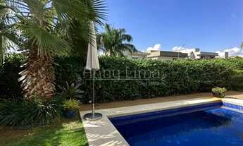 Imagem 4: Casa totalmente mobiliada com 4 amplas suítes, piscina e churrasqueira para locação e vend