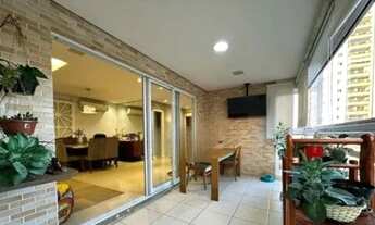 Imagem 2: Apartamento com varanda gourmet e lazer completo na Ponta da Praia!