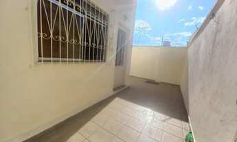 Imagem 3: Casa de condomínio para venda possui 110 metros quadrados com 2 quartos