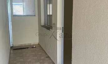 Imagem 5: Jacarei - Casa Padrão - Bandeira Branca