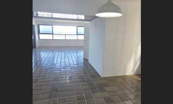 Imagem 3: Apartamento 4 quartos, Beira mar , pé na areia em Candeias. 230m²