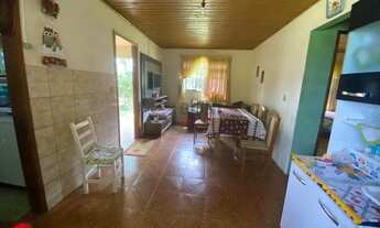 Imagem: Casa de alvenaria com terreno