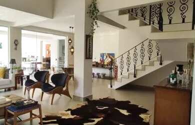 Imagem 3: Casa de condomínio sobrado para venda possui 430 metros quadrados com 3 quartos