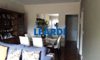 Imagem: CASA ASSOBRADADA - MORUMBI - SP