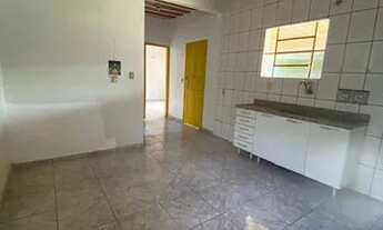 Imagem 5: Casa com 2 dormitórios para alugar por R$ 1.500/mês - Chácara Mariléa - Rio das Ostras/RJ