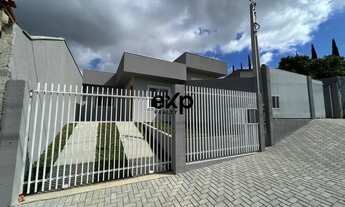 Imagem 5: Casa Moderna à Venda - Excelente Espaço de Terreno e Localização Privilegiada