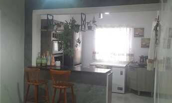 Imagem 3: 2 casas Casa com 5 dormitórios