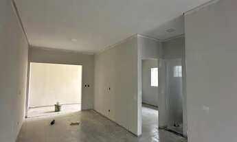 Imagem 2: Vendo casa 2/4 com uma suíte, lago sul Palmas