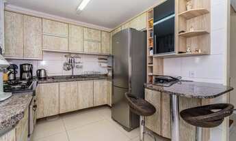 Imagem 6: Excelente casa com 158,9m2 de área privativa, 3 dormitórios, 1 suíte, e 2 vagas