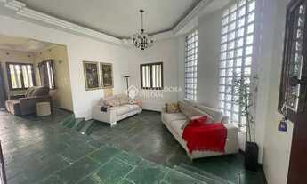 Imagem 6: Casa à Venda 318m² | 5 Quartos | 1 Suíte | 2 Vagas | Piscina | Edícula