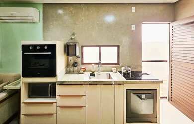 Imagem 5: Linda casa 2 quartos decorada, 4 ruas da praia