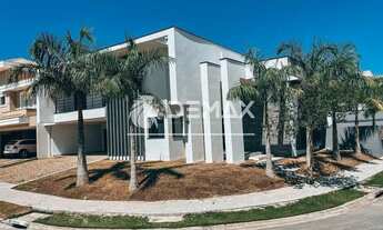 Imagem: Sobrado à Venda no Monte Carlo, 5 Quartos