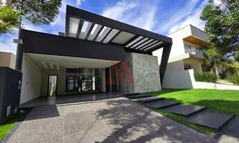 Imagem 2: Casa Térrea a venda no Condomínio do Lago saída para trindade, 480 metros de terreno e 235