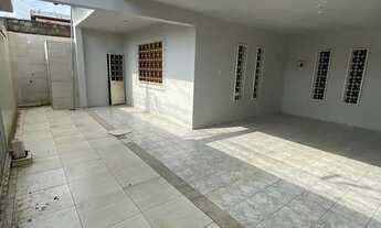 Imagem: Imóvel para venda tem 200 metros quadrados