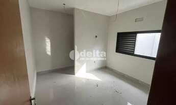 Imagem 6: Casa Residencial disponível para venda no bairro Shopping Park em Uberlândia-MG