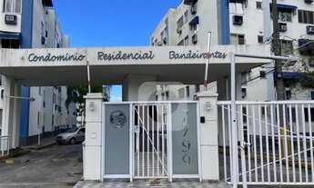 Imagem 6: Camorim. Riocentro. 2 Quartos. Vista p o verde.Sol da manha. coz americana.1 vaga