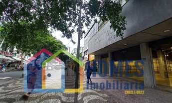 Imagem 3: Imóvel para aluguel possui 700 metros quadrados em Bangu - Rio de Janeiro - RJ