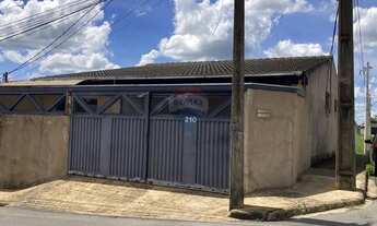 Imagem 2: Casa de esquina e 3 quartos à venda no Bairro Boa Vista em Araxá