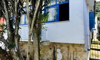 Imagem 2: Imóvel para venda com 247 metros quadrados com 4 quartos em Centro - Petrópolis - RJ