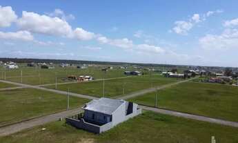 Imagem 4: Casa de Esquina a 200 m da praia Areias Claras