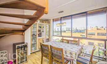 Imagem 6: Imóvel para venda tem 200 metros quadrados com 3 quartos em Passo da Areia - Porto Alegre