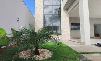 Imagem 2: Casa de alto padrão em Goianápolis