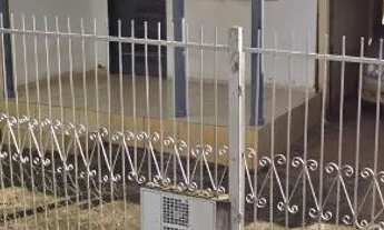 Imagem 2: 2 Casa nova granada 22x33