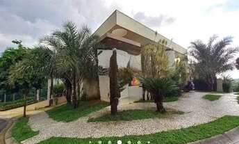 Imagem: CASA COM 4 DORMITÓRIOS À VENDA, 430 M²