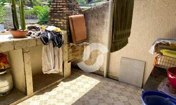 Imagem 7: Casa com 6 dormitórios à venda, 90 m² por R$ 650.000,00 - Santa Rosa - Niterói/RJ