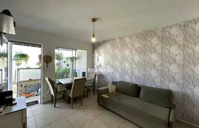 Imagem 4: Casa com Terreno Amplo em Condomínio