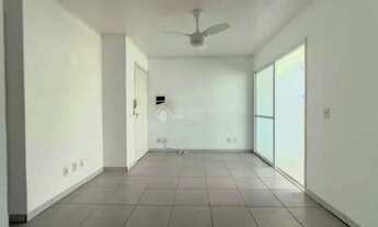 Imagem 2: Casa em condomínio, 02 dormitórios, semi mobiliada , duas vagas de estacionamento