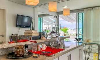 Imagem 2: Cobertura para Venda em Florianópolis, Jurerê, 3 dormitórios, 3 suítes, 4 banheiros, 1 vag