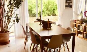 Imagem 2: Casa para venda possui 380 metros quadrados com 4 quartos em Jardim Botânico - Rio de Jane