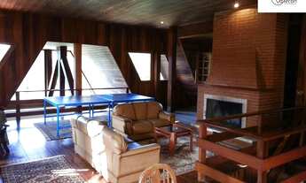 Imagem 7: CAMPOS DO JORDÃO / CAPIVARÍ - MARAVILHOSA CASA DE CAMPO 4 dorms 500 m² por R$ 1.400.000