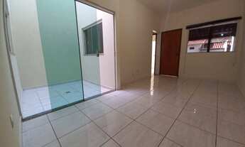 Imagem 2: CASA EM CONDOMÍNIO COM 2 SUÍTES NO BAIRRO DONA ZULMIRA