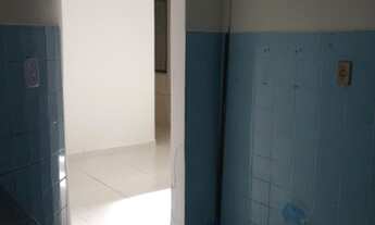 Imagem 4: Casa para venda possui 40metros quadrados com 2 quartos em Caminho de Areia - Salvador - B